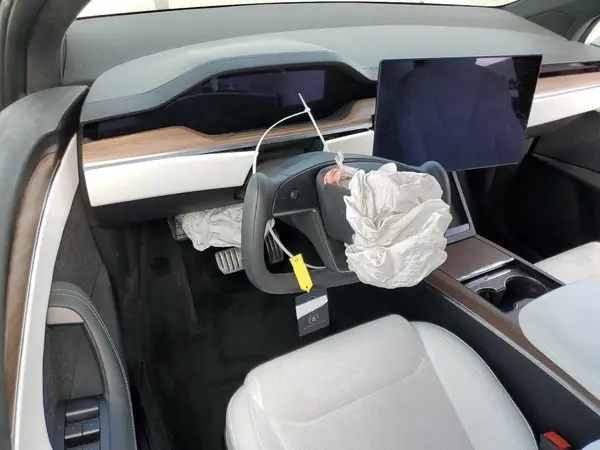 7SAXCDE52RF445861 2024 TESLA MODEL X - Image 8