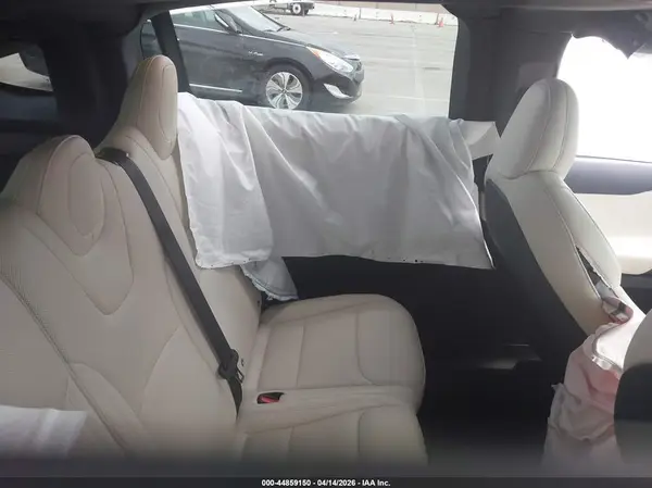 7SAXCDE52SF469275 2025 TESLA MODEL X - Image 8