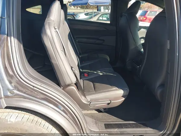 7SAXCDE52TF478611 2026 TESLA MODEL X - Image 8