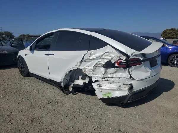 7SAXCDE53PF378555 2023 TESLA MODEL X - Image 2