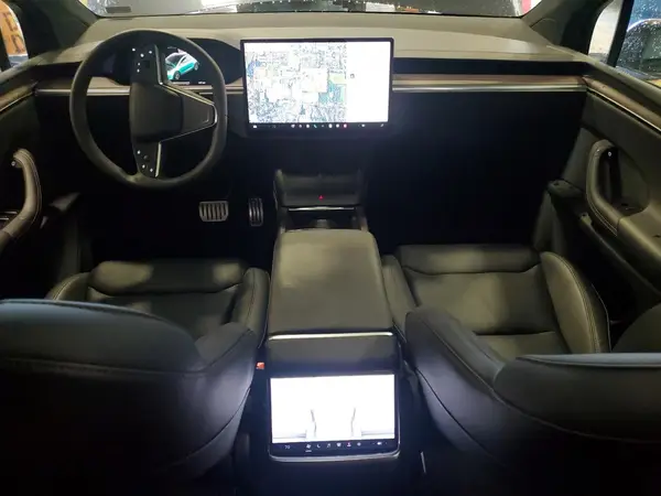 7SAXCDE53RF440412 2024 TESLA MODEL X - Image 8