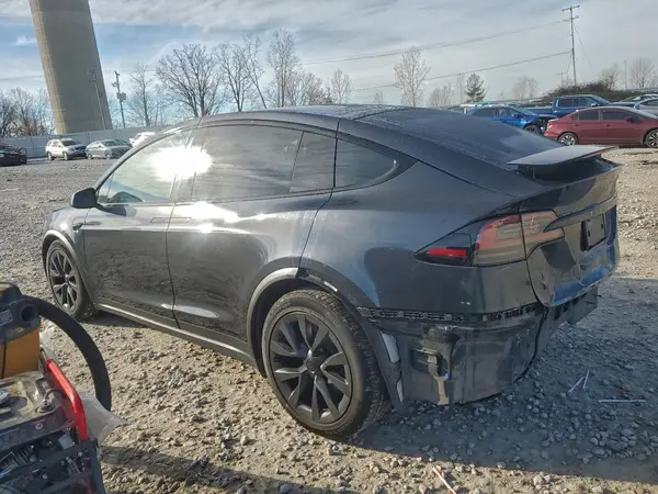 7SAXCDE53RF441771 2024 TESLA MODEL X - Image 2