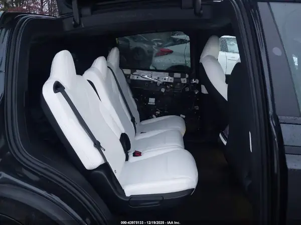 7SAXCDE53SF469804 2025 TESLA MODEL X - Image 8