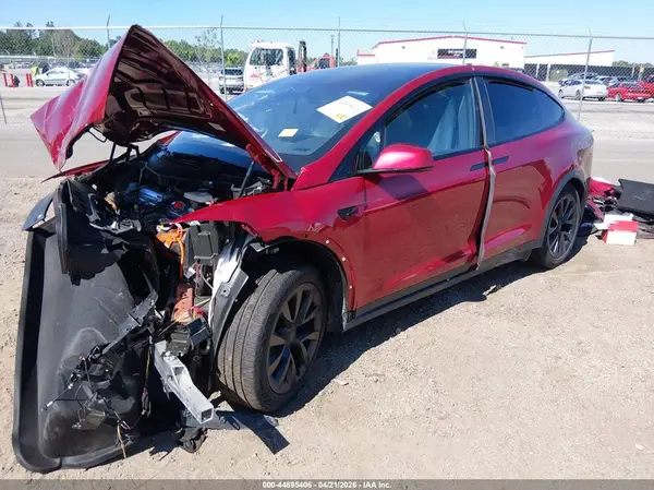 7SAXCDE53SF471889 2025 TESLA MODEL X - Image 2