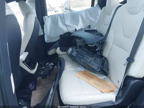 7SAXCDE53TF478262 2026 TESLA MODEL X - Image 8