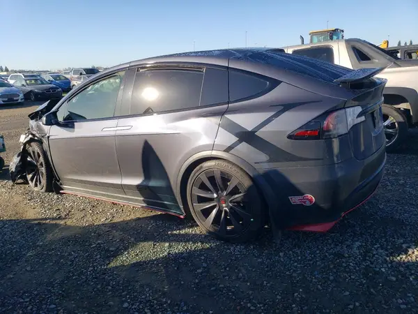 7SAXCDE54NF337381 2022 TESLA MODEL X - Image 2