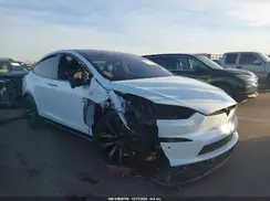 7SAXCDE54NF344069 2022 TESLA MODEL X