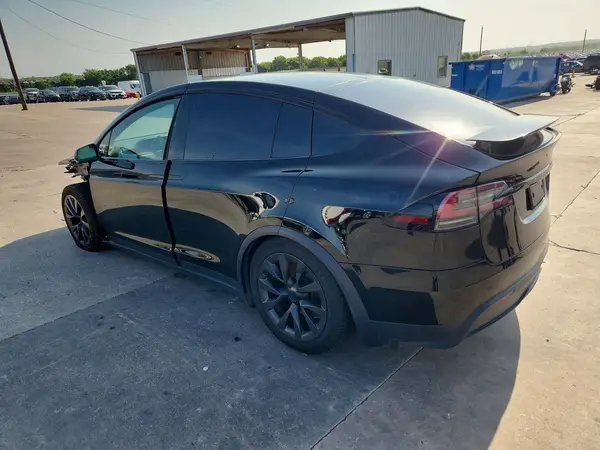 7SAXCDE54PF385322 2023 TESLA MODEL X - Image 2