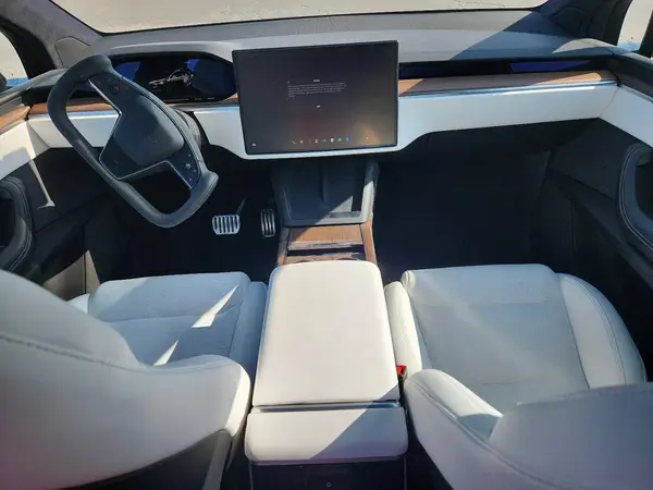 7SAXCDE54PF385322 2023 TESLA MODEL X - Image 8