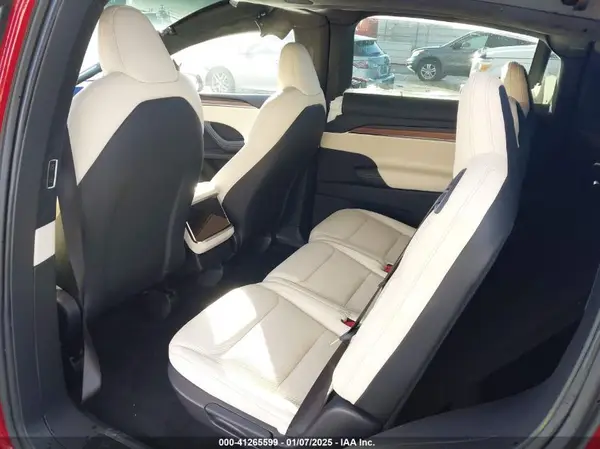 7SAXCDE54RF444145 2024 TESLA MODEL X - Image 8
