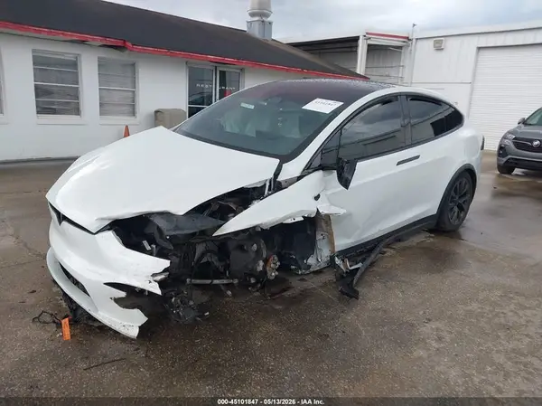 7SAXCDE54RF458515 2024 TESLA MODEL X - Image 2