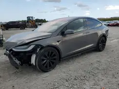 7SAXCDE55NF364931 2022 TESLA MODEL X