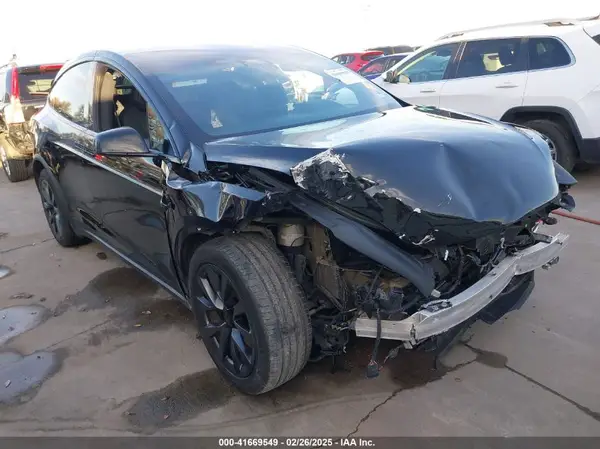7SAXCDE55PF387015 2023 TESLA MODEL X - Image 1