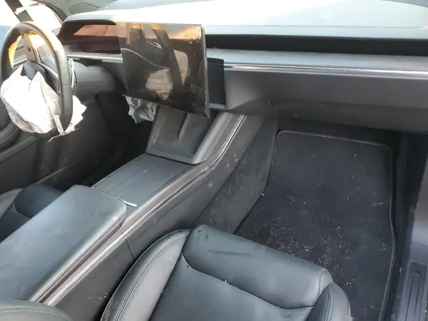 7SAXCDE55RF433493 2024 TESLA MODEL X - Image 8