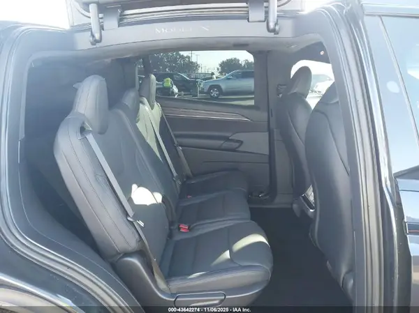 7SAXCDE55RF458622 2024 TESLA MODEL X - Image 8