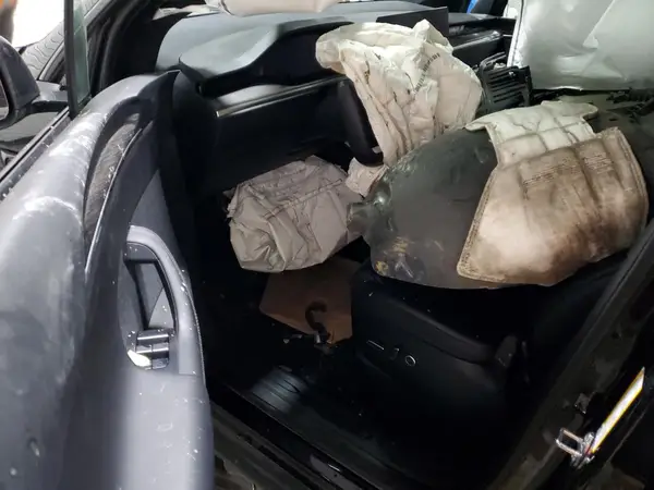 7SAXCDE56NF335759 2022 TESLA MODEL X - Image 8