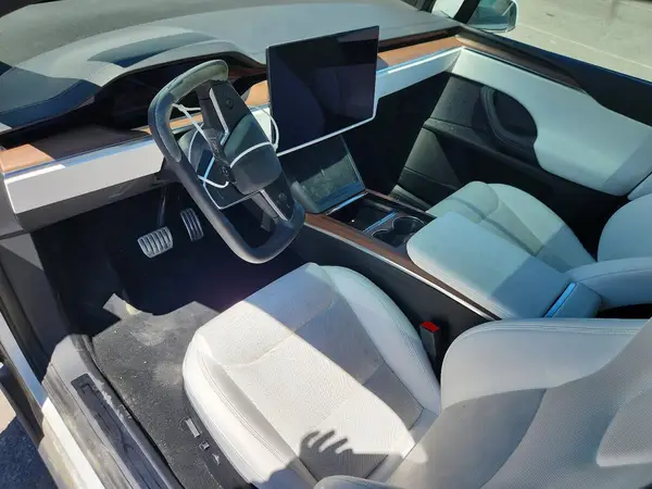 7SAXCDE56NF351556 2022 TESLA MODEL X - Image 8