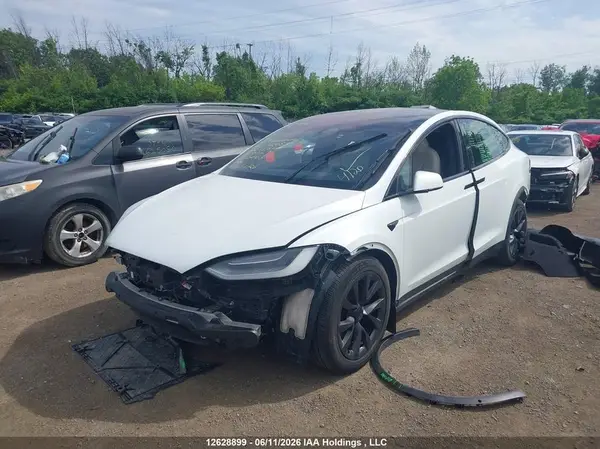 7SAXCDE56NF353663 2022 TESLA MODEL X - Image 2