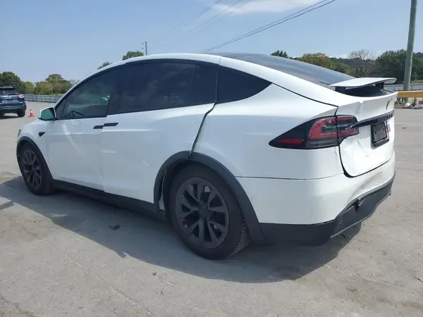 7SAXCDE56NF363917 2022 TESLA MODEL X - Image 2