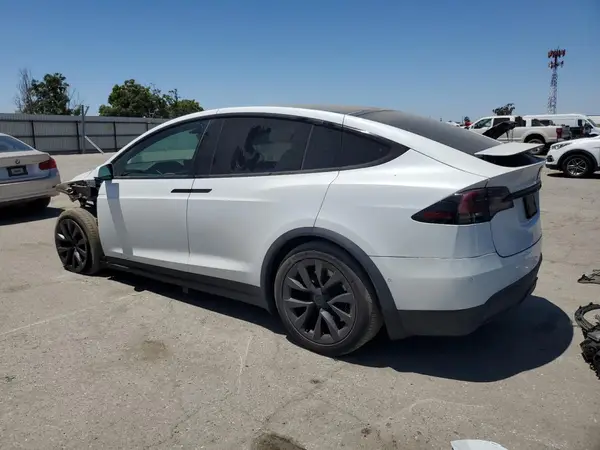 7SAXCDE56PF367999 2023 TESLA MODEL X - Image 2