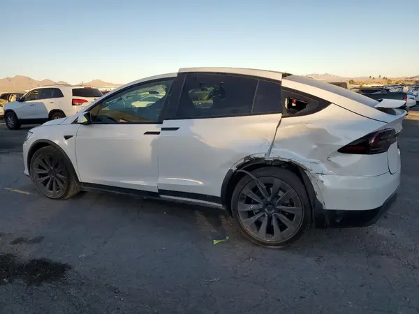 7SAXCDE56PF372152 2023 TESLA MODEL X - Image 2