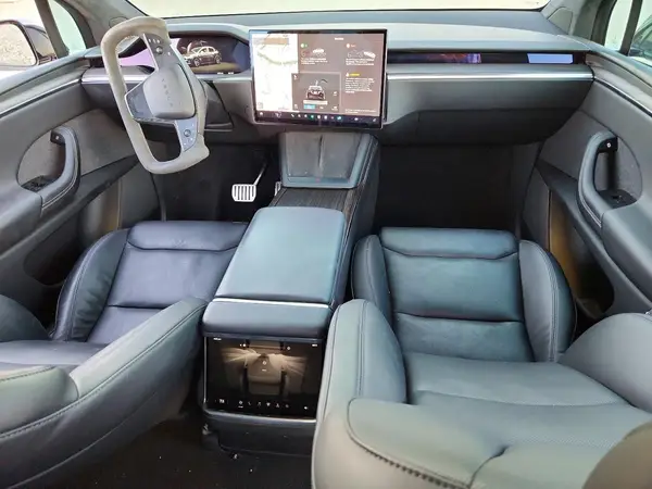 7SAXCDE56PF377710 2023 TESLA MODEL X - Image 8