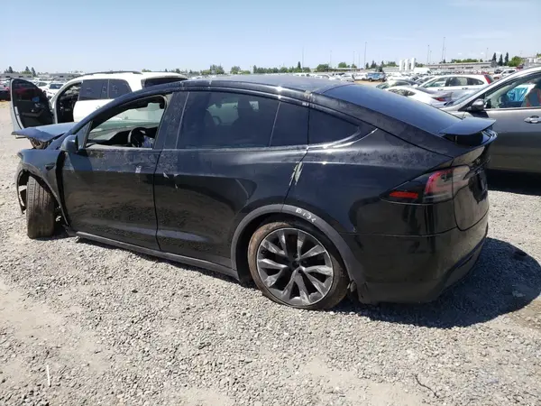 7SAXCDE56PF427148 2023 TESLA MODEL X - Image 2