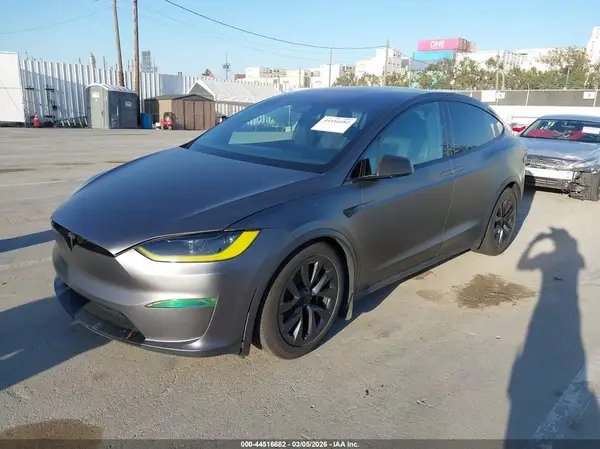7SAXCDE56RF439125 2024 TESLA MODEL X - Image 2