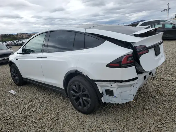 7SAXCDE56SF462684 2025 TESLA MODEL X - Image 2