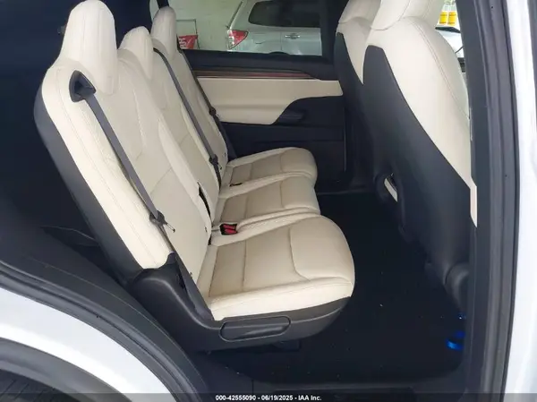 7SAXCDE57PF386397 2023 TESLA MODEL X - Image 8
