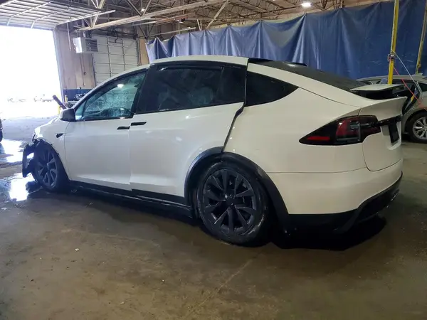 7SAXCDE57PF404008 2023 TESLA MODEL X - Image 2