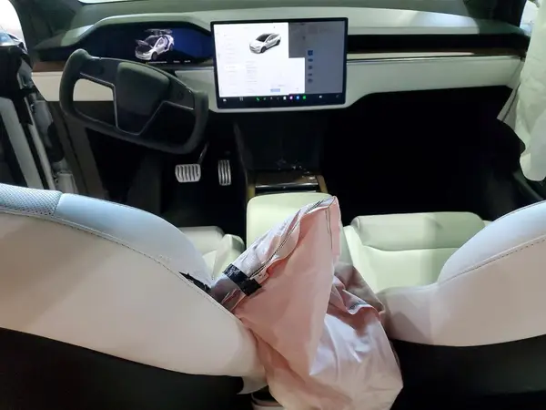 7SAXCDE57PF404008 2023 TESLA MODEL X - Image 8