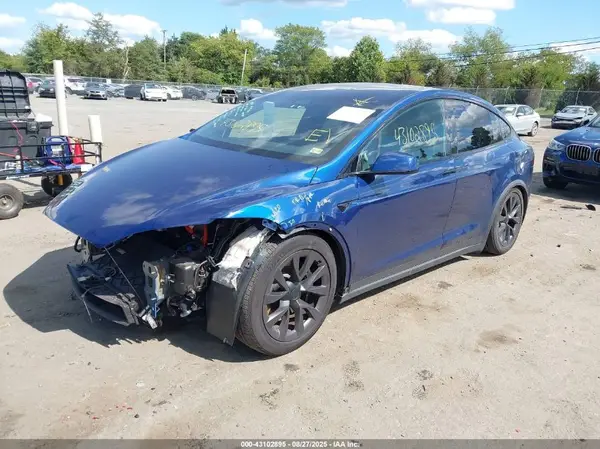7SAXCDE57PF426297 2023 TESLA MODEL X - Image 2