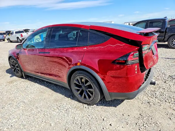 7SAXCDE57PF426431 2023 TESLA MODEL X - Image 2