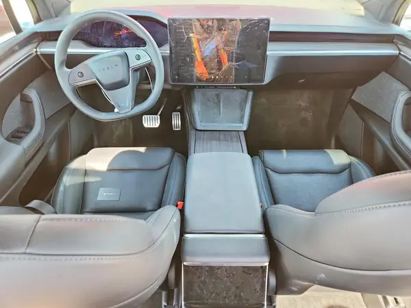 7SAXCDE57PF426431 2023 TESLA MODEL X - Image 8