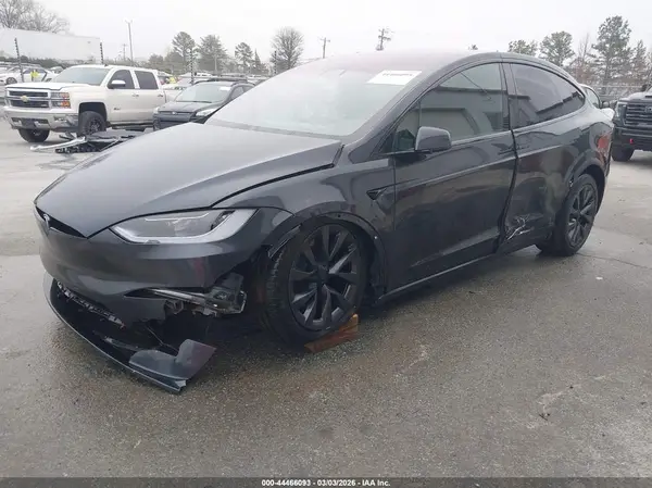 7SAXCDE57RF458752 2024 TESLA MODEL X - Image 2