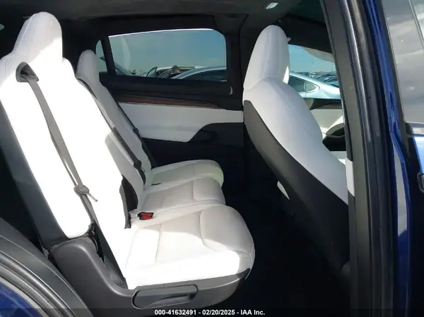 7SAXCDE58NF341112 2022 TESLA MODEL X - Image 8