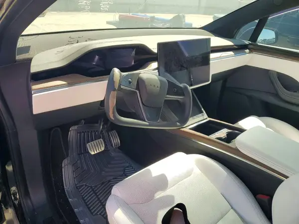 7SAXCDE58NF350988 2022 TESLA MODEL X - Image 8