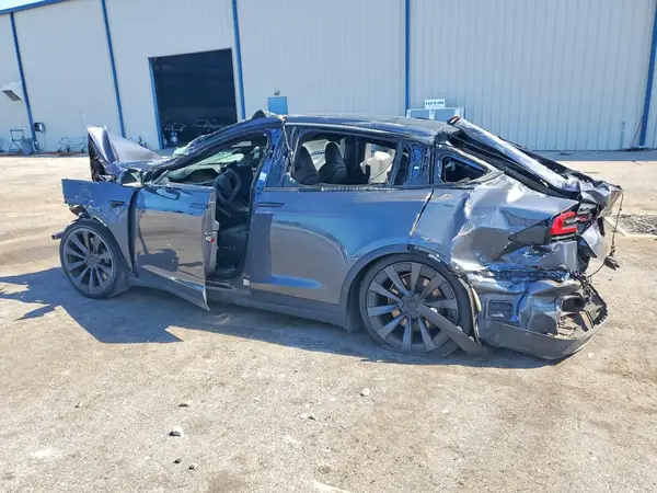 7SAXCDE58NF363837 2022 TESLA MODEL X - Image 2
