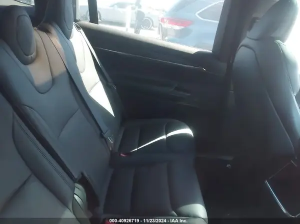 7SAXCDE58NF364325 2022 TESLA MODEL X - Image 8