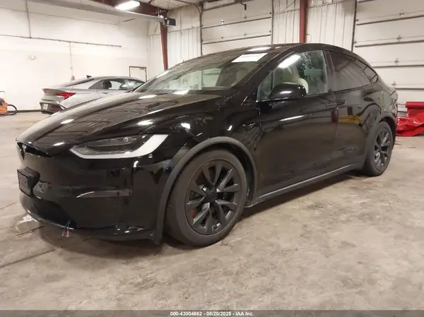 7SAXCDE58PF371780 2023 TESLA MODEL X - Image 2