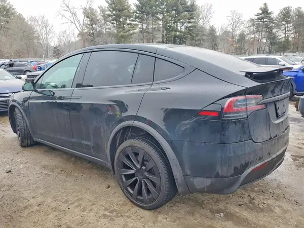 7SAXCDE58PF386652 2023 TESLA MODEL X - Image 2