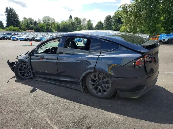 7SAXCDE58RF451986 2024 TESLA MODEL X - Image 2
