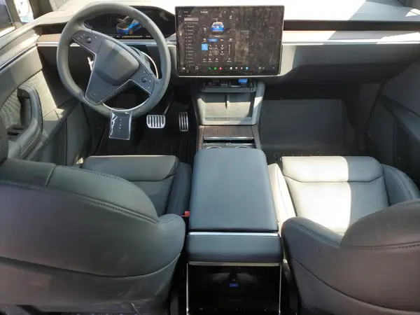 7SAXCDE58RF453527 2024 TESLA MODEL X - Image 8
