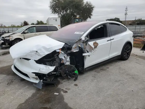 7SAXCDE58RF453902 2024 TESLA MODEL X - Image 1