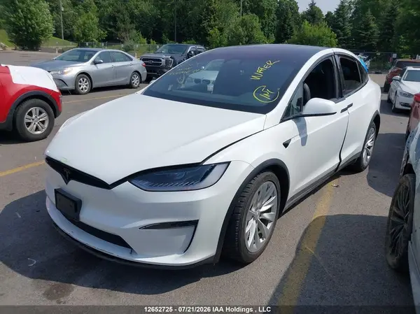 7SAXCDE58TF477950 2026 TESLA MODEL X - Image 2