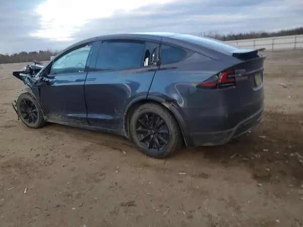 7SAXCDE59NF354841 2022 TESLA MODEL X - Image 2