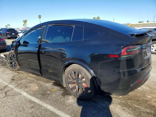 7SAXCDE59NF364379 2022 TESLA MODEL X - Image 2