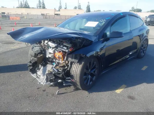 7SAXCDE59PF430836 2023 TESLA MODEL X - Image 2