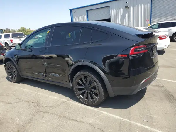 7SAXCDE59RF435859 2024 TESLA MODEL X - Image 2